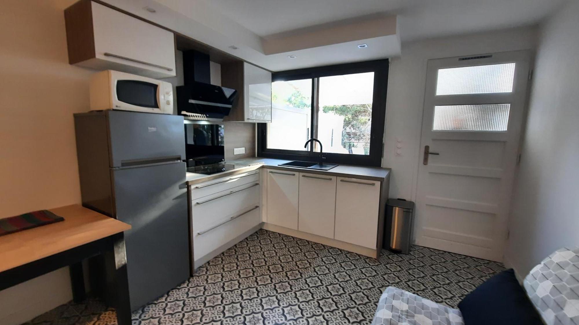 Studio Climatise Lantanas 4 Personnes Le Lavandou Exterior photo