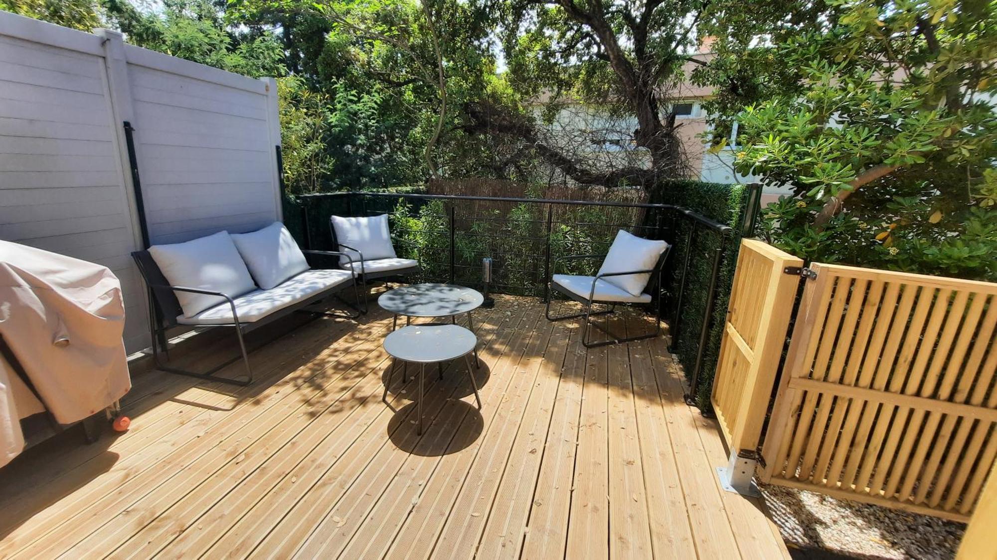 Studio Climatise Lantanas 4 Personnes Le Lavandou Exterior photo